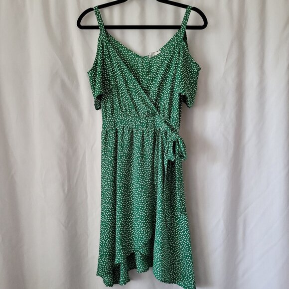 Sienna Sky XS Green White Print Wrap layered dress Cold Shoulder Side Tie Lined - Picture 1 of 14